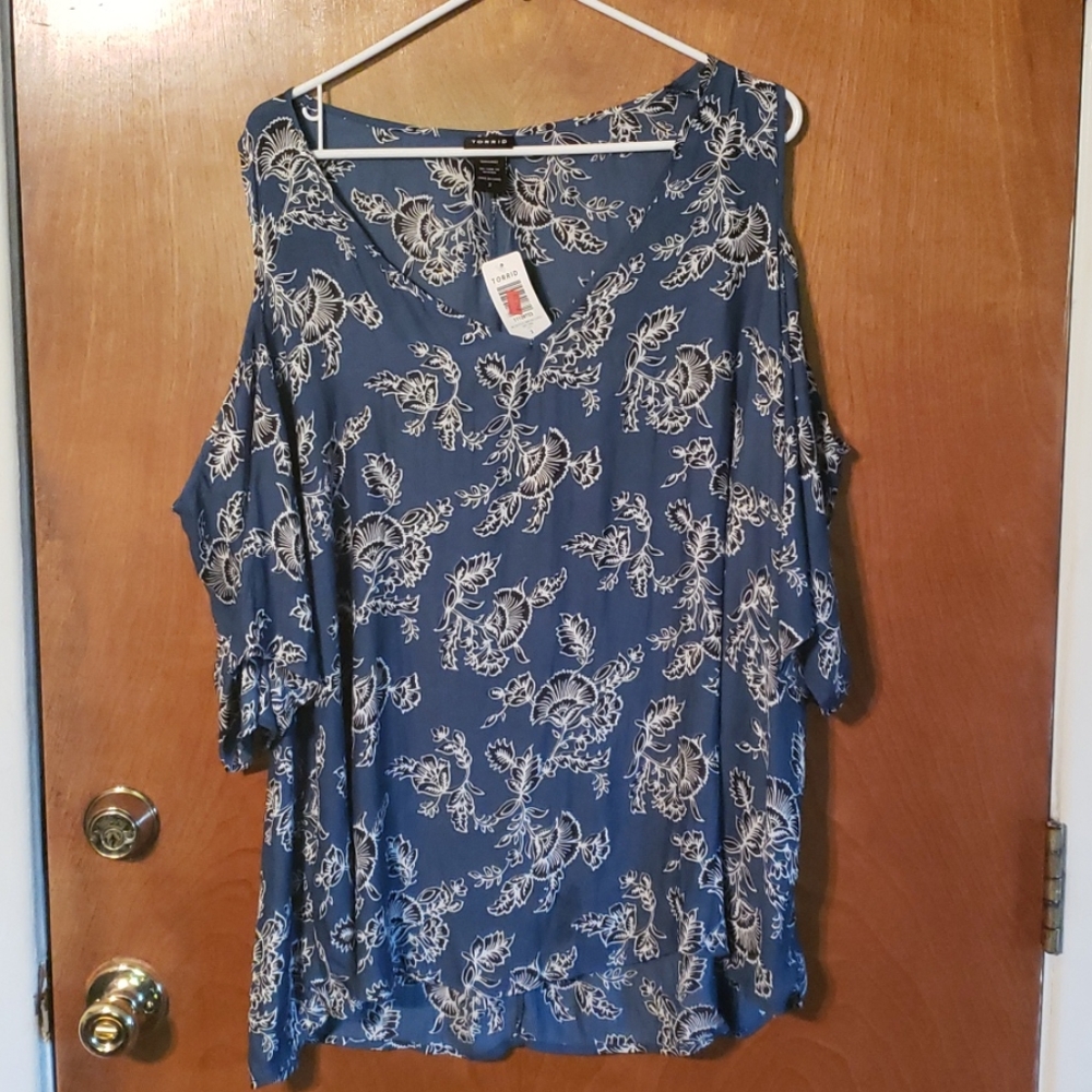 Light weight shirt